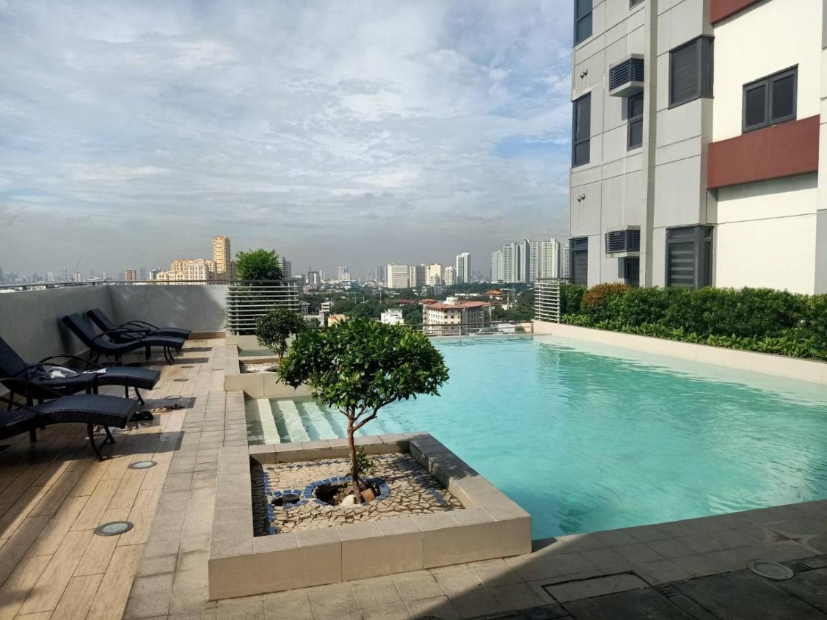 The Sentinel Residences Cidade Quezon Exterior foto